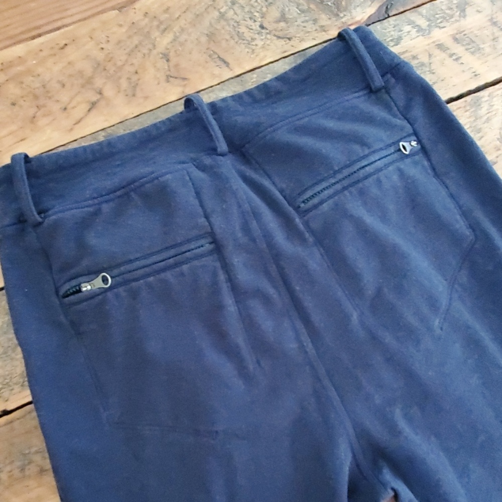 Lululemon Dark Blue Dressy Pants ♡ Size 4